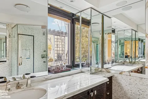 535 Park Avenue New York City NY 10065