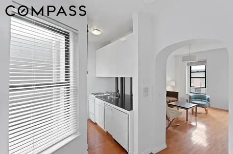 317 E 18th Street New York City NY 10003