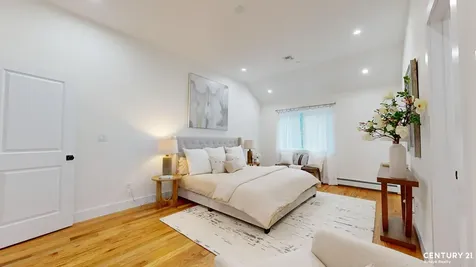 10 Harris Lane New York City NY 10309