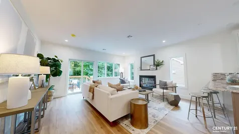 10 Harris Lane New York City NY 10309