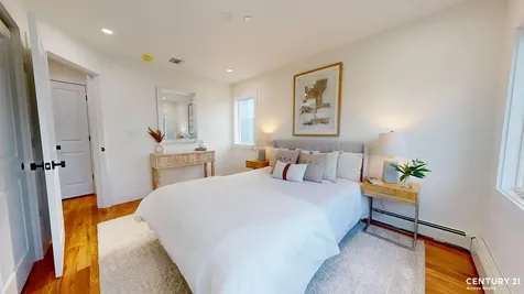 10 Harris Lane New York City NY 10309