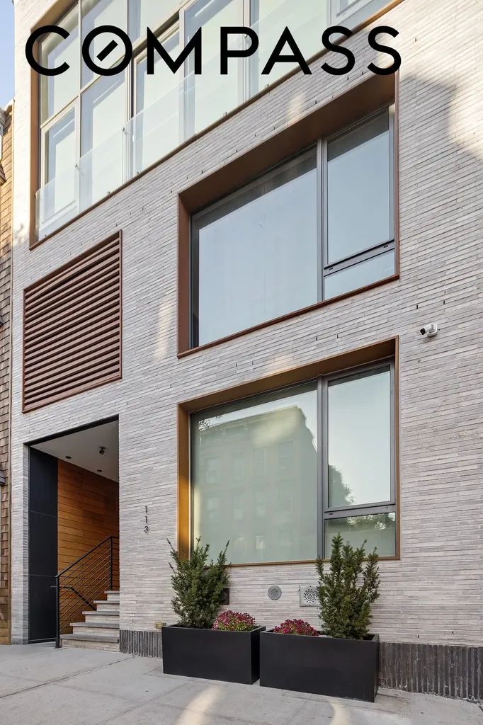 113 N 9th Street New York City NY 11249