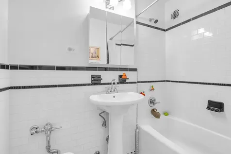 620 E 18th Street New York City NY 11226