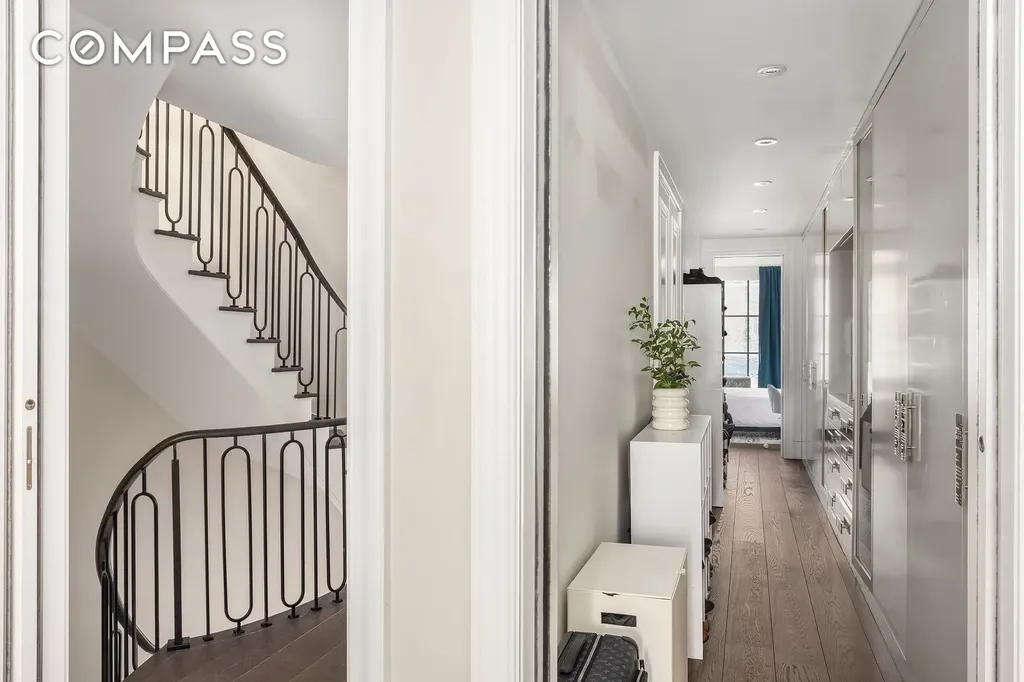 123 E 61st Street New York City NY 10065