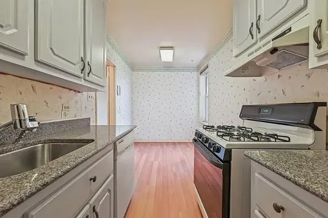 2727 Ocean Parkway New York City NY 11235