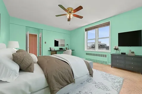 2727 Ocean Parkway New York City NY 11235