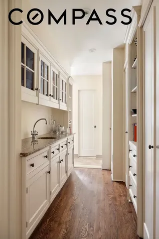 129 E 69th Street New York City NY 10021