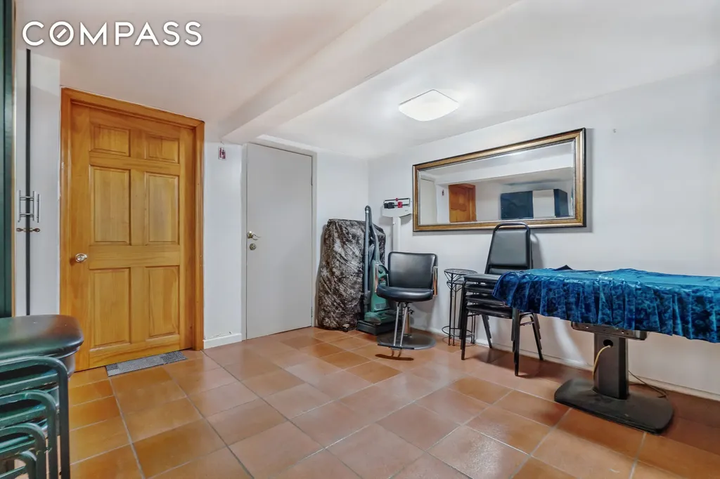 2156 Gerritsen Avenue New York City NY 11229
