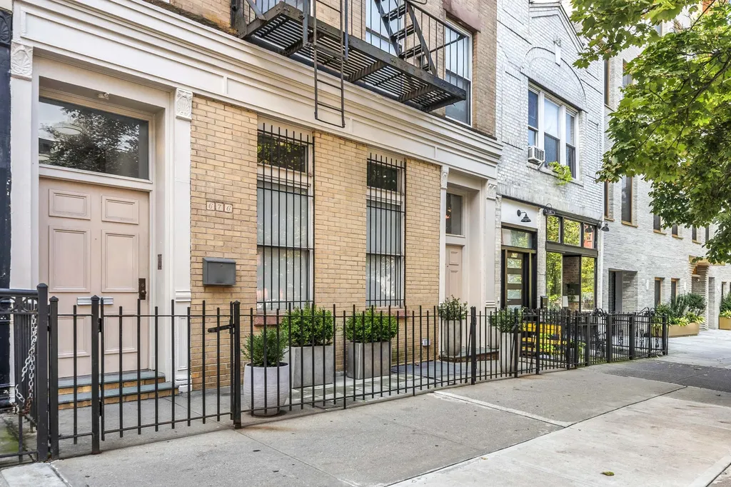 676 Union Street New York City NY 11215