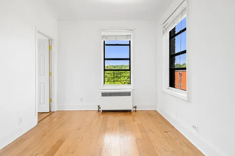 3875 Waldo Avenue New York City NY 10463