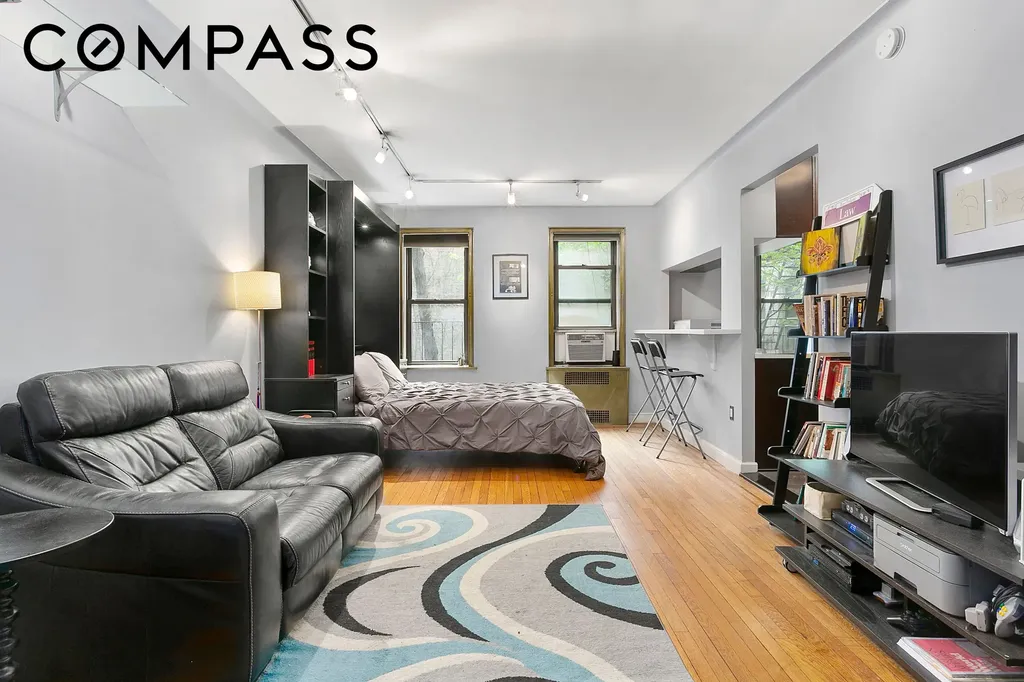 166 W 22nd Street New York City NY 10011