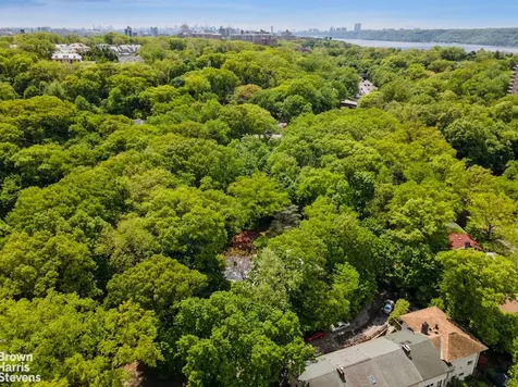383 W 254th Street New York City NY 10471