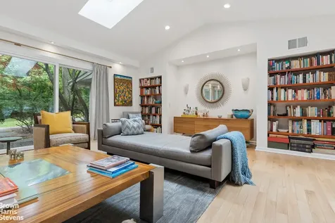 383 W 254th Street New York City NY 10471