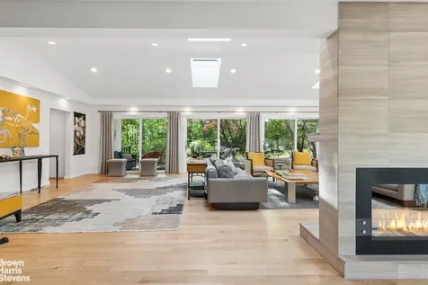 383 W 254th Street New York City NY 10471