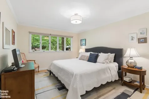 383 W 254th Street New York City NY 10471