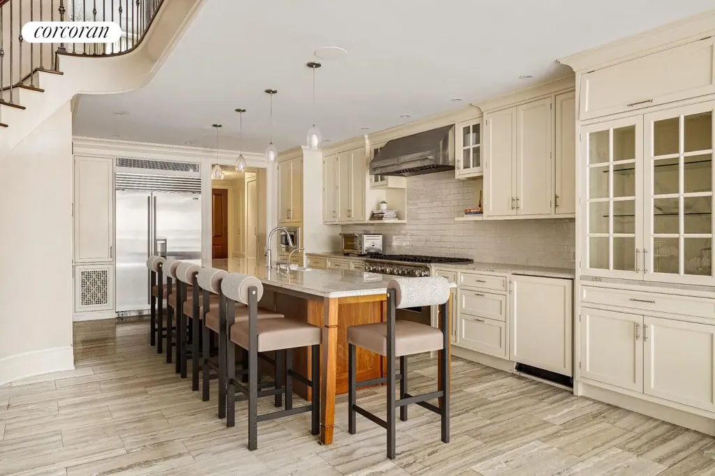 435 E 87th Street New York City NY 10128