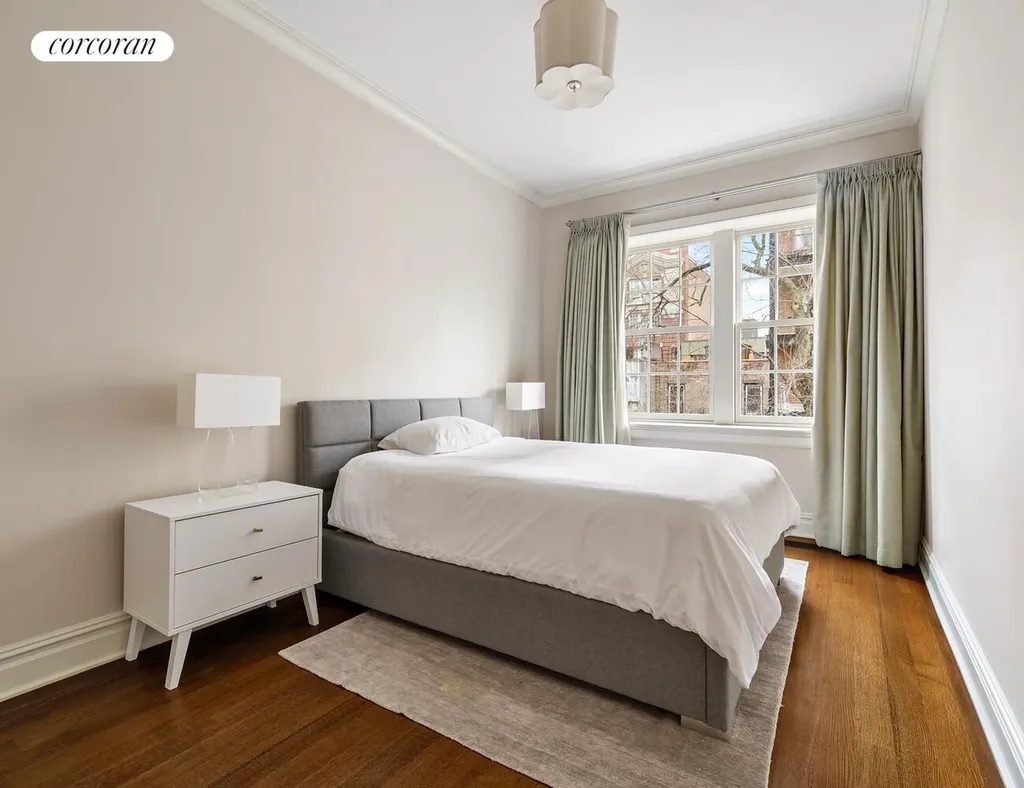 435 E 87th Street New York City NY 10128