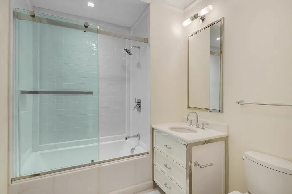 20 E End Avenue New York City NY 10075