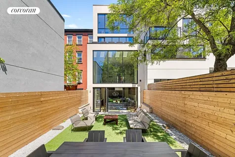 172 N 6th Street New York City NY 11211