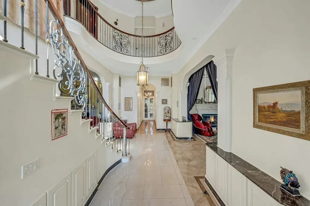5440 Independence Avenue New York City NY 10471