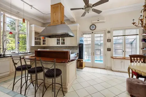 5440 Independence Avenue New York City NY 10471