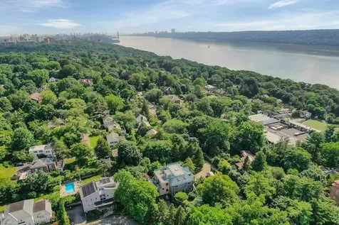 5440 Independence Avenue New York City NY 10471