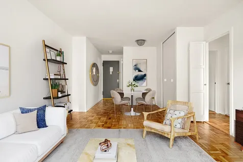1160 3RD Avenue New York City NY 10065