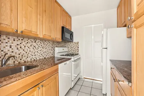 1160 3rd Avenue New York City NY 10065