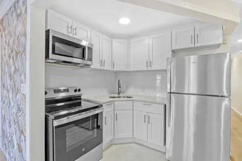 33 Hale Avenue New York City NY 11208