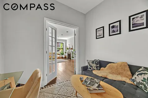 72 E 93rd Street New York City NY 10128