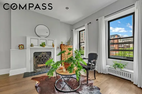 72 E 93rd Street New York City NY 10128