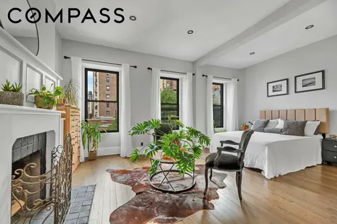 72 E 93rd Street New York City NY 10128