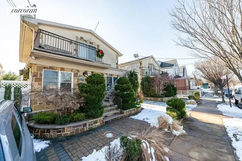 162-12-20 77th Road New York City NY 11366