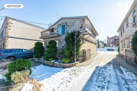 162-12-16 77th Road New York City NY 11366