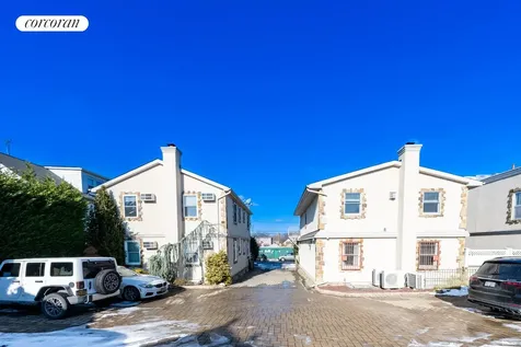 162-12-16 77th Road New York City NY 11366