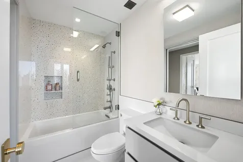 300 E 77th Street New York City NY 10075
