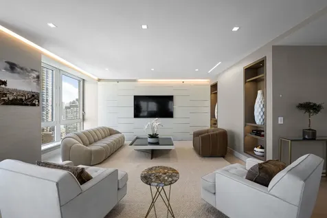 300 E 77th Street New York City NY 10075