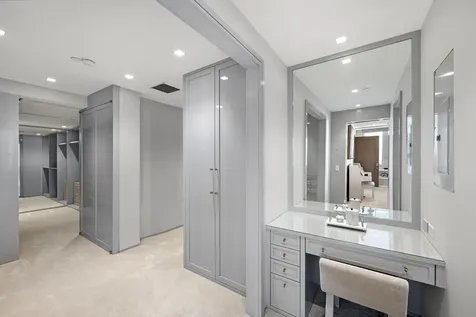 300 E 77th Street New York City NY 10075