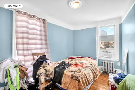 95-07 Cresskill Place New York City NY 11435