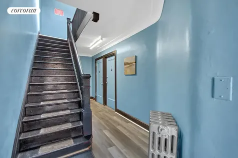 95-07 Cresskill Place New York City NY 11435