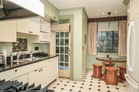2501 Palisade Avenue New York City NY 10463