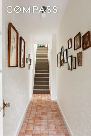 2536 Lurting Avenue New York City NY 10469