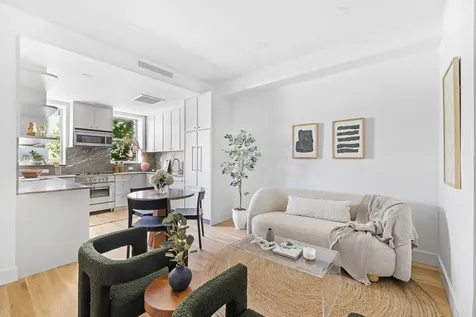 1242 Hancock Street New York City NY 11221