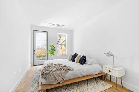 1242 Hancock Street New York City NY 11221