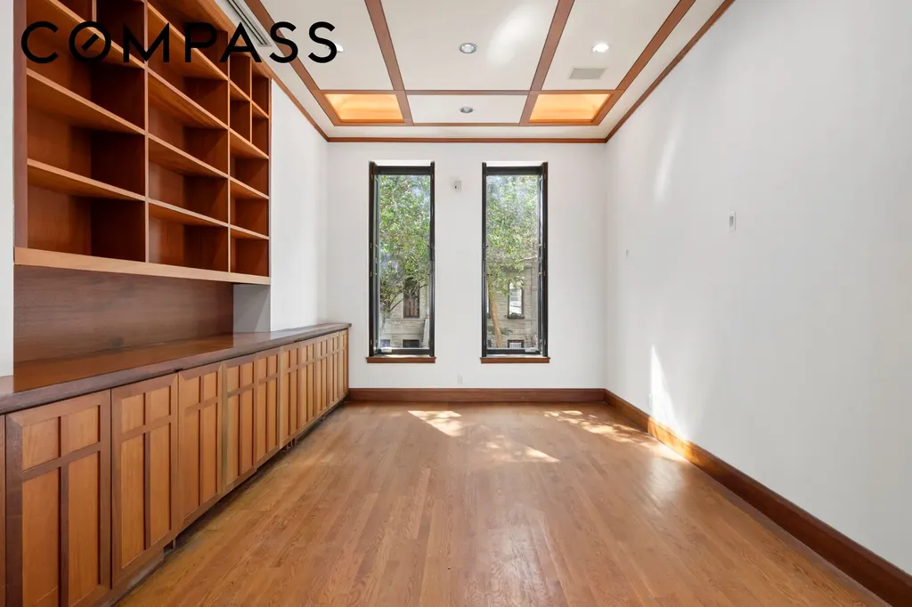 313 W 102nd Street New York City NY 10025