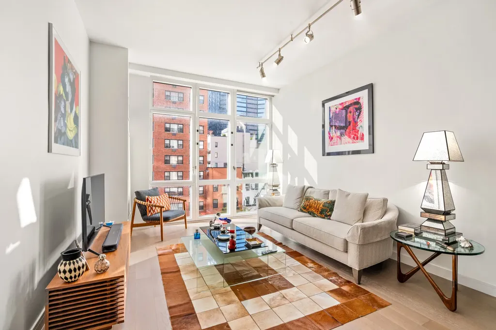 305 E 51st Street New York City NY 10022