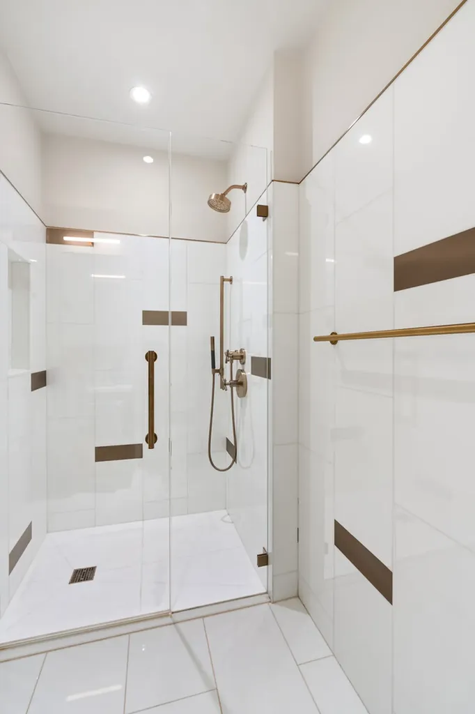 305 E 51st Street New York City NY 10022
