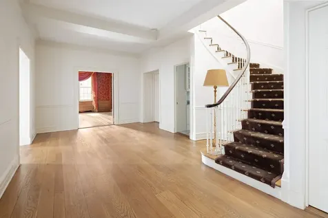 895 Park Avenue New York City NY 10075