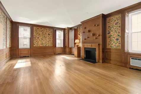 895 Park Avenue New York City NY 10075
