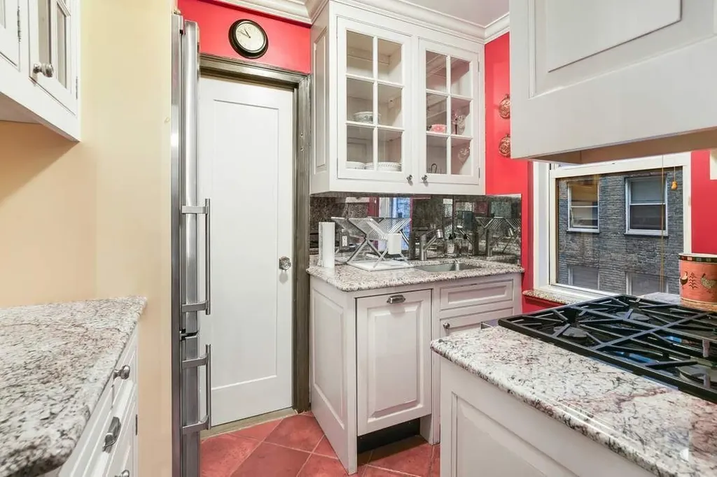 321 E 43rd Street New York City NY 10017